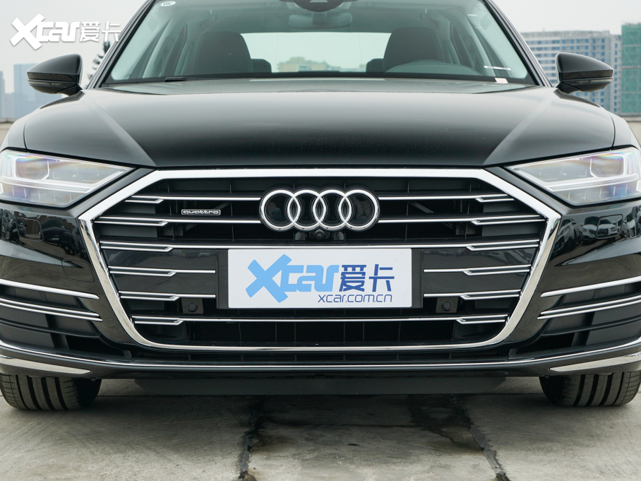 2022WA8 A8L 50 TFSI quattro A͵ذ