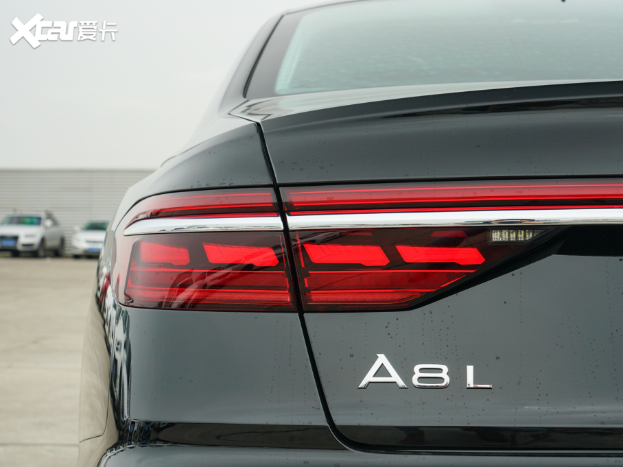 2022?yun)WA8 A8L 50 TFSI quattro A͵ذ