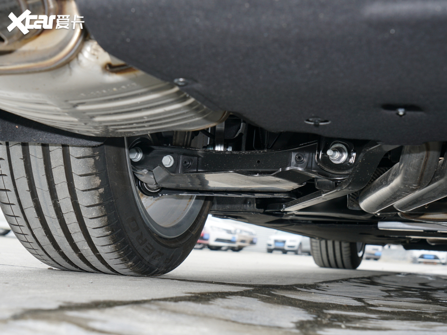 2022WA8 A8L 50 TFSI quattro A͵ذ