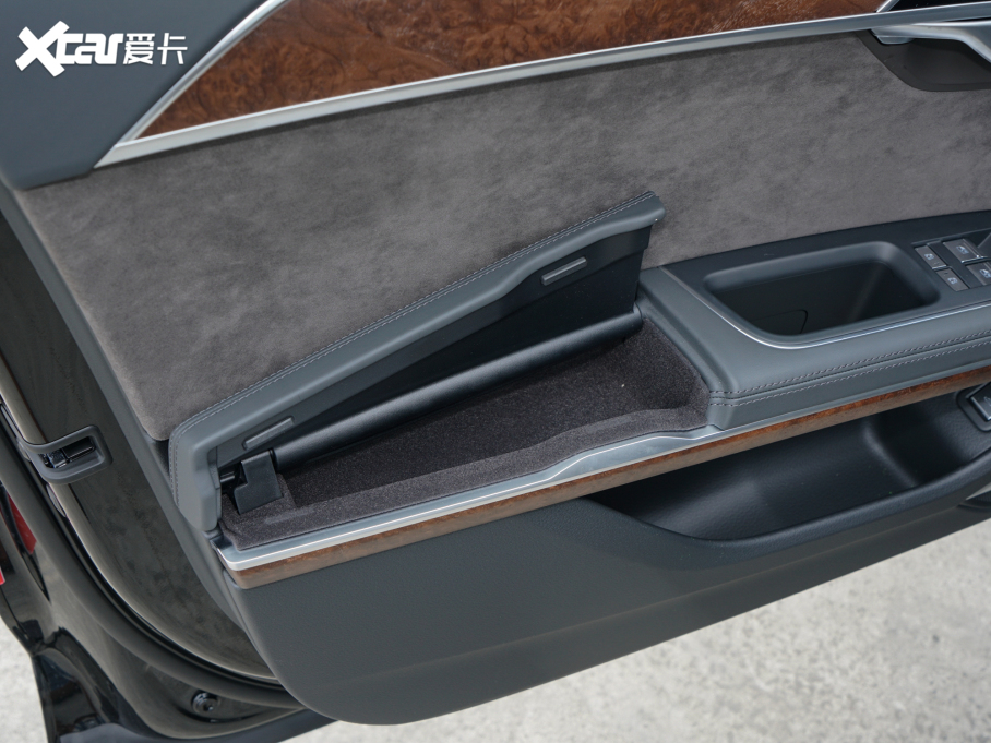 2022?yun)WA8 A8L 50 TFSI quattro A͵ذ