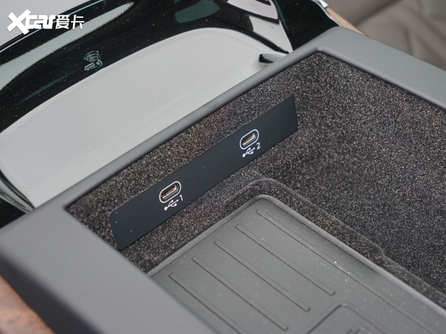 2022WA8 A8L 50 TFSI quattro A͵ذ