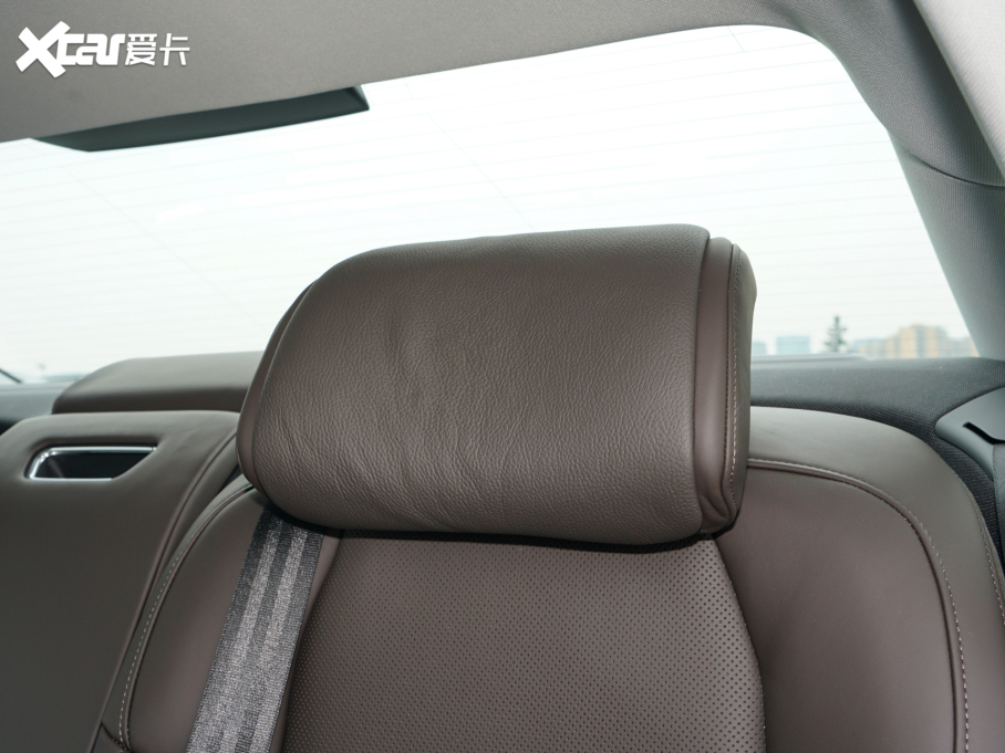 2022WA8 A8L 50 TFSI quattro A͵ذ