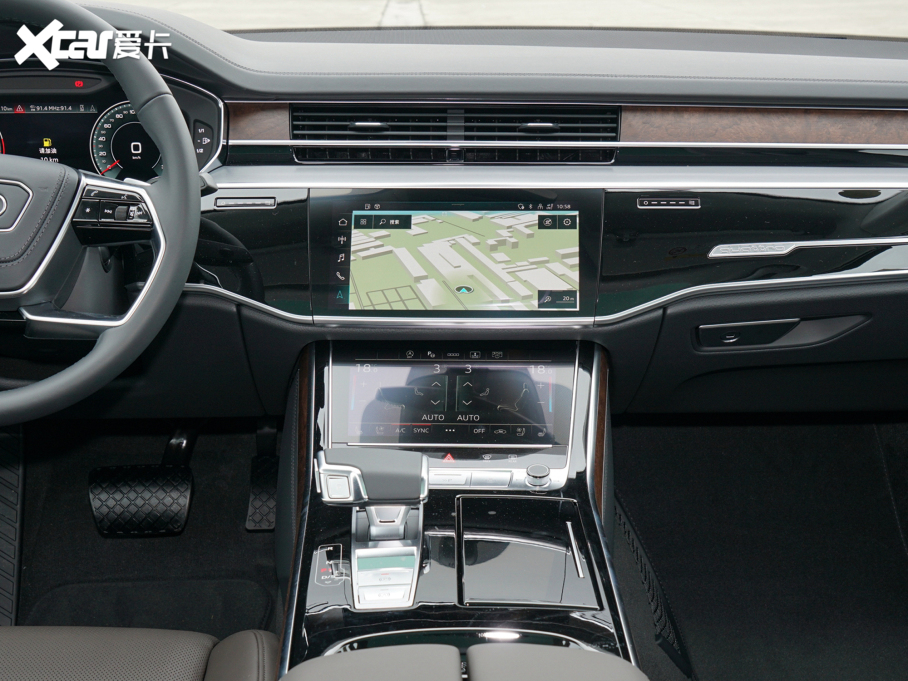 2022WA8 A8L 50 TFSI quattro A͵ذ