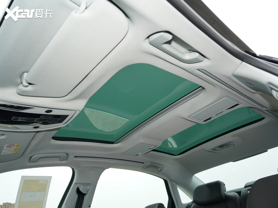 2022WA8 A8L 50 TFSI quattro A͵ذ