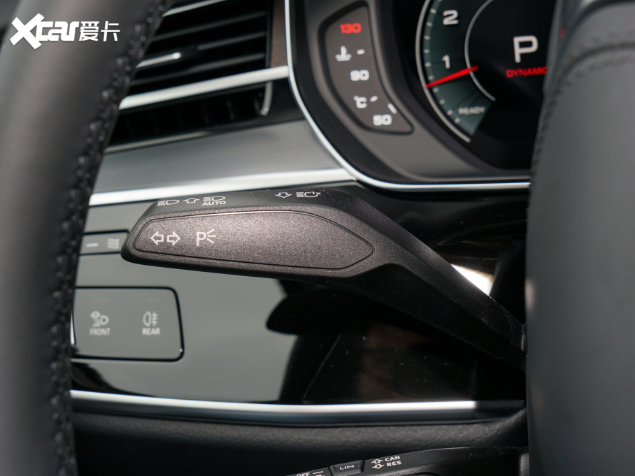 2022WA8 A8L 50 TFSI quattro A͵ذ