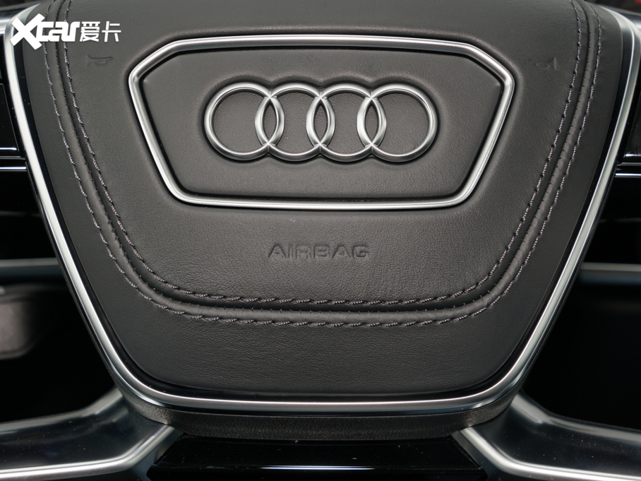 2022WA8 A8L 50 TFSI quattro A͵ذ