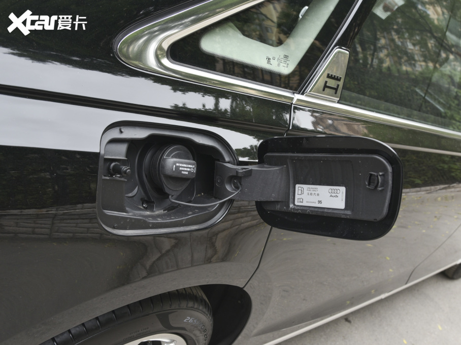 2022?yun)WA8 A8L Horch(chung)ʼ˰ 