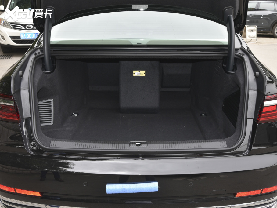 2022WA8 A8L Horch(chung)ʼ˰ 