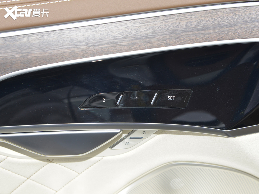 2022?yun)WA8 A8L Horch(chung)ʼ˰ pɫذ