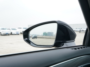 2022A8L 50 TFSI quattro m͵ذ ^