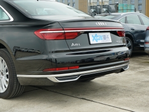 2022A8L 50 TFSI quattro m͵ذ ^