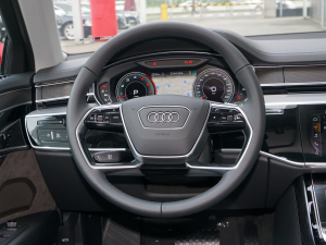 2022款A8L 50 TFSI quattro 舒适型典藏版 方向盘