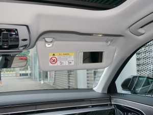 2022A(y)8L 50 TFSI quattro m͵ذ ꖰ壨ң