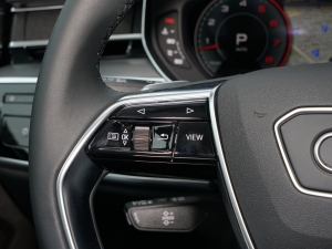 2022A8L 50 TFSI quattro m͵ذ п؅^