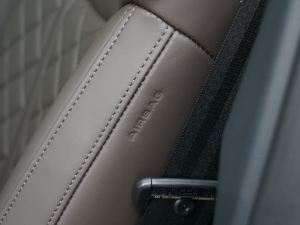 2022A8L 50 TFSI quattro m͵ذ п؅^