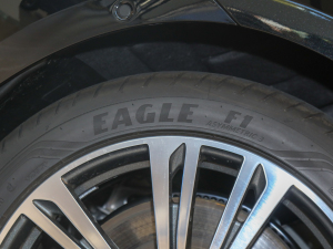 2022A8L 55 TFSI quattro F͵ذ ^