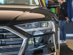 2022A8L 55 TFSI quattro F͵ذ ^