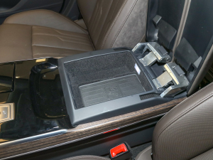 2022A(y)8L 55 TFSI quattro F͵ذ g