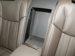 2022A(y)8L 55 TFSI quattro F͵ذ g