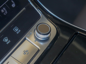 2022A(y)8L 55 TFSI quattro F͵ذ {(dio)(ji)