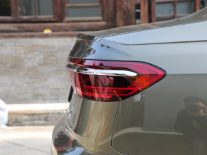 2022A8L Horchʼ˰  β