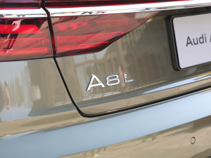 2022A8L Horchʼ˰  ^