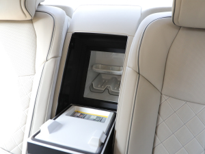 2022A(y)8L Horch(chung)ʼ˰  ֹ