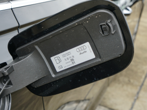 2022A8L 55 TFSI quattro A͵ذ ^