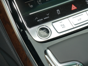 2022A8L 55 TFSI quattro A͵ذ п؅^