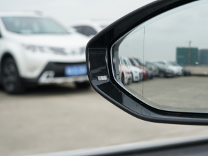 2022A8L 50 TFSI quattro A͵ذ ^