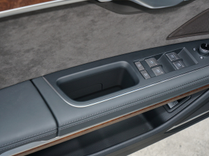 2022A8L 50 TFSI quattro A͵ذ g