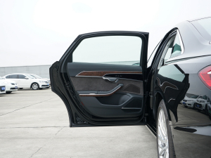 2022款A8L 50 TFSI quattro 豪华型典藏版 左后车门