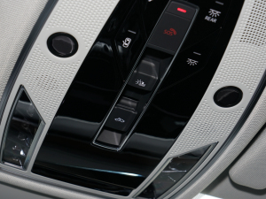 2022A(y)8L 50 TFSI quattro A͵ذ п؅^(q)