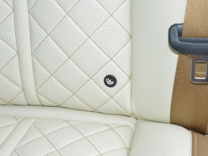 2022A(y)8L Horch(chung)ʼ˰ pɫذ g