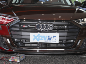 2022S8L 4.0TFSI quattro ذ оW