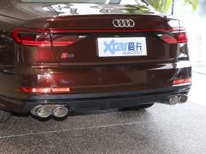 2022S8L 4.0TFSI quattro ذ (x)(ji)^