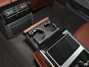 2022S8L 4.0TFSI quattro ذ g