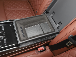 2022S8L 4.0TFSI quattro ذ g