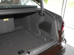 2022S8L 4.0TFSI quattro ذ g