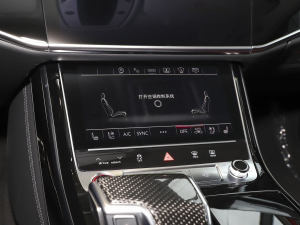 2022S8L 4.0TFSI quattro ذ {(dio){(dio)(ji)