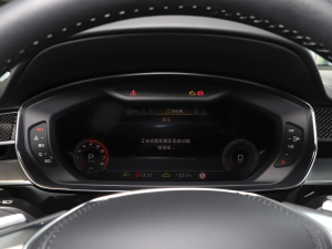 2022S8L 4.0TFSI quattro ذ п؅^