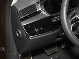 2022S8L 4.0TFSI quattro ذ п؅^