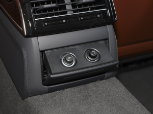 2022S8L 4.0TFSI quattro ذ п؅^