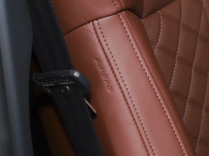 2022S8L 4.0TFSI quattro ذ п؅^