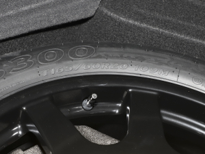 2022S8L 4.0TFSI quattro ذ 