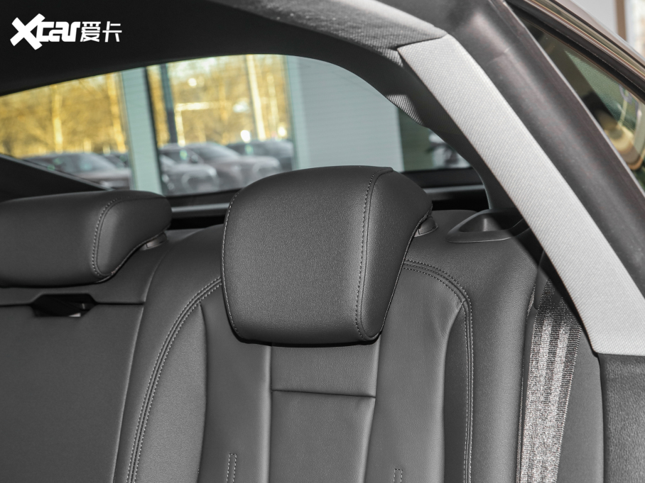 2022WA5 Sportback 40 TFSI r