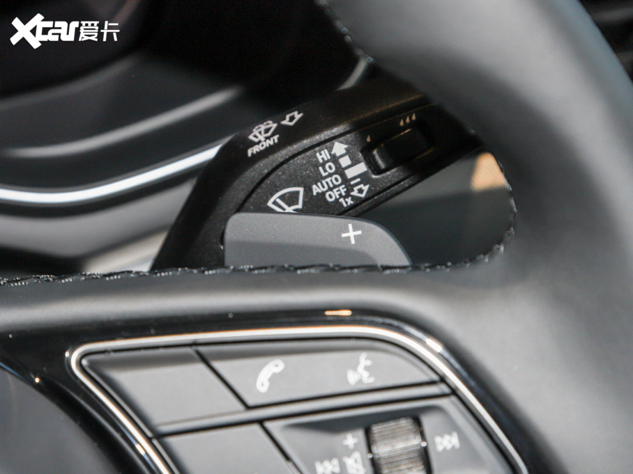 2022WA5 Sportback 40 TFSI r