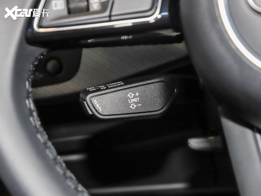 2022WA5 Sportback 40 TFSI r