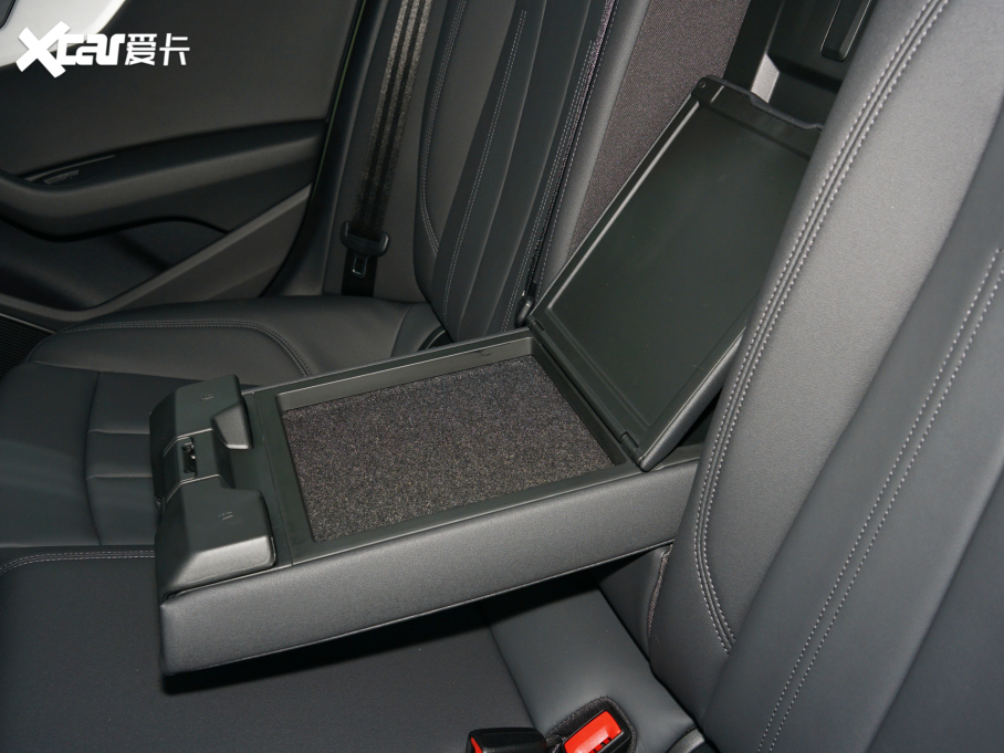 2022WA5 Sportback 45 TFSI quattro xӸ