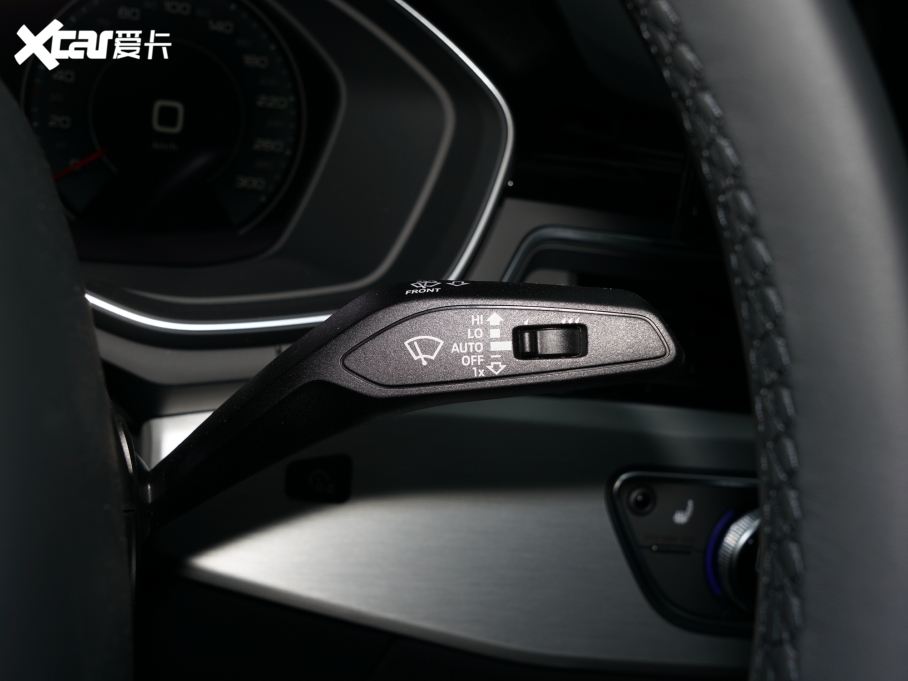 2022WA5 Sportback 45 TFSI quattro xӸ